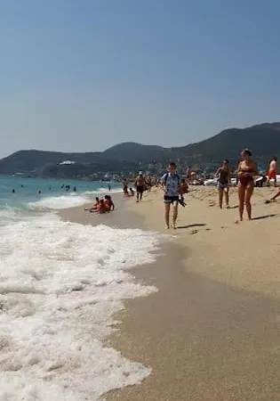 Lory Queen Luxury Near The Sea Διαμέρισμα Αλάνια