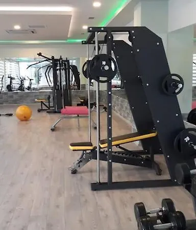 Lory Queen Luxury Near The Sea Apartamento *